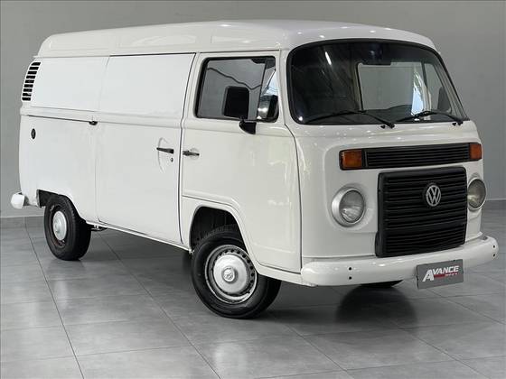 VOLKSWAGEN KOMBI 1.4 MI FURGÃO 8V FLEX 3P MANUAL